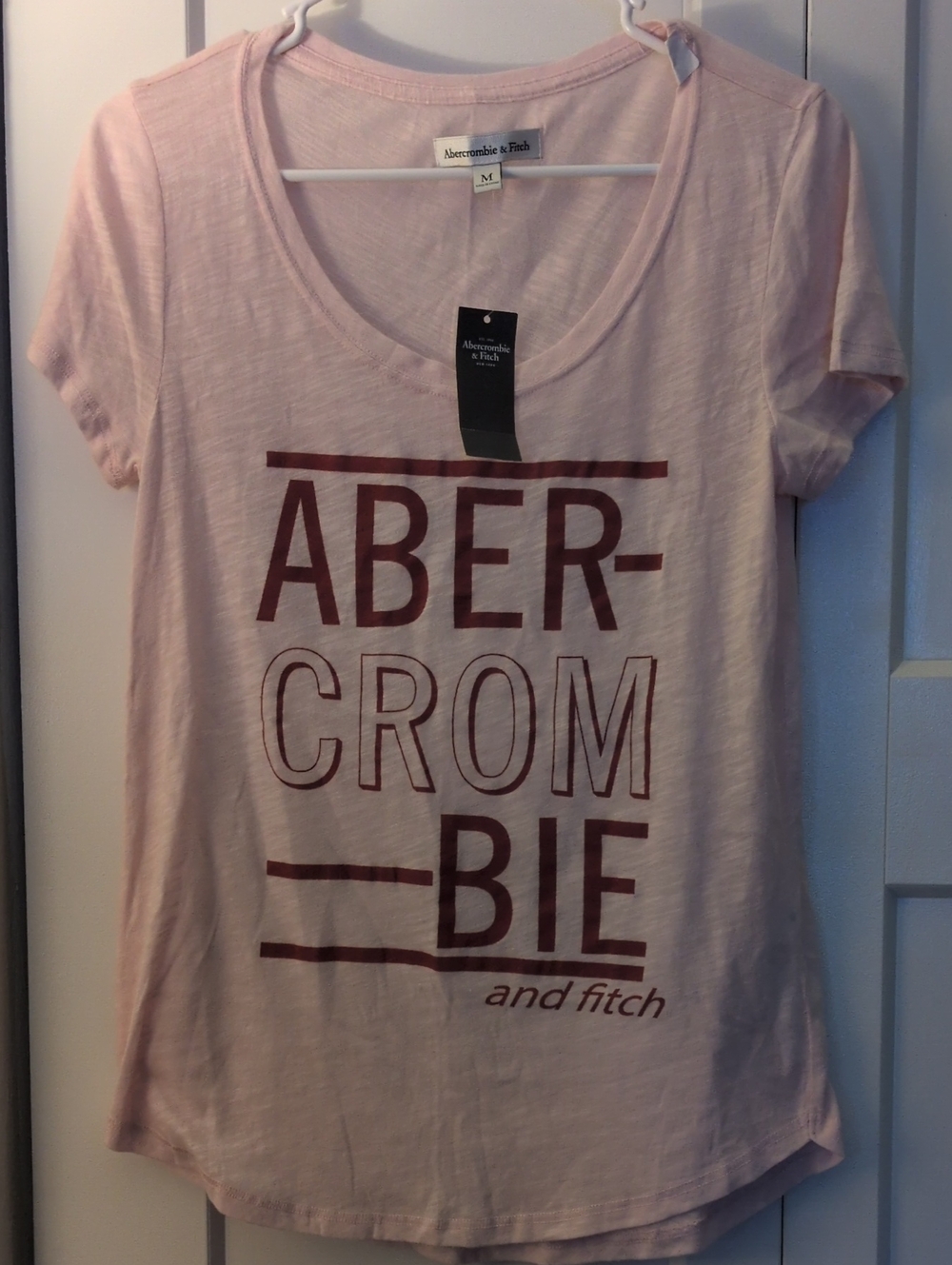 Abercrombie & Fitch Light Pink Short-Sleeve Logo V-Neck Tee